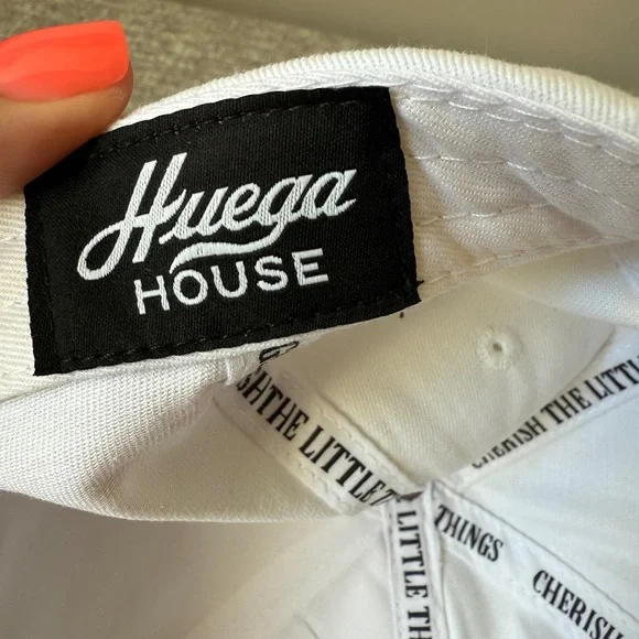 White Baseball Cap with Logo - Picture 10 of 10